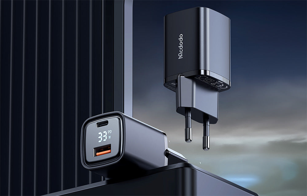 McDodo CH-170 33W Digital Display Fast Charger