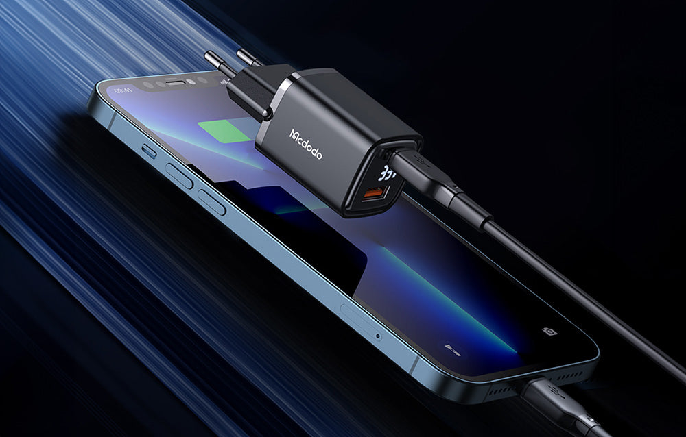 McDodo CH-170 33W Digital Display Fast Charger