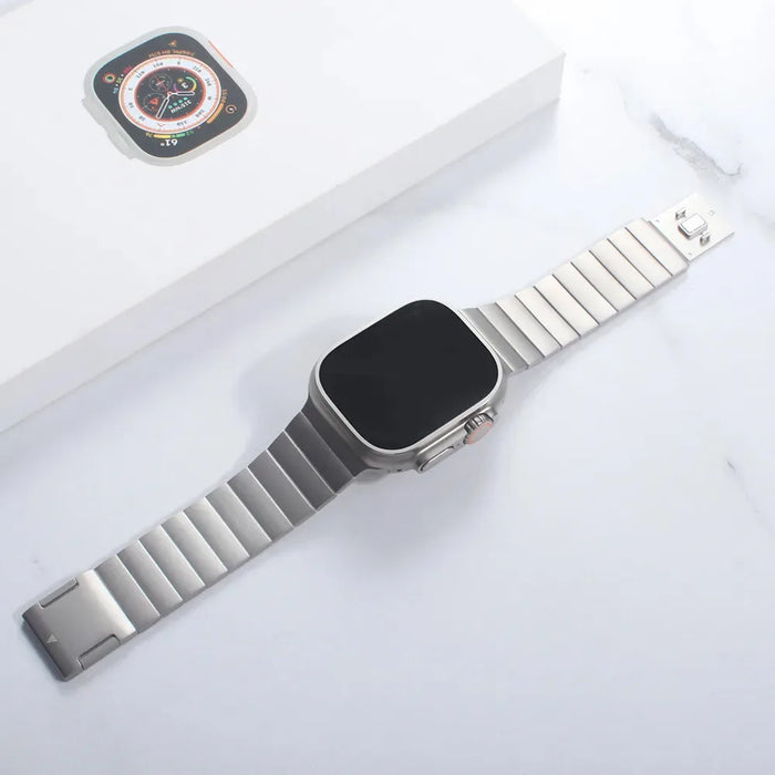 Forbes Magnetic GD iWatch Band