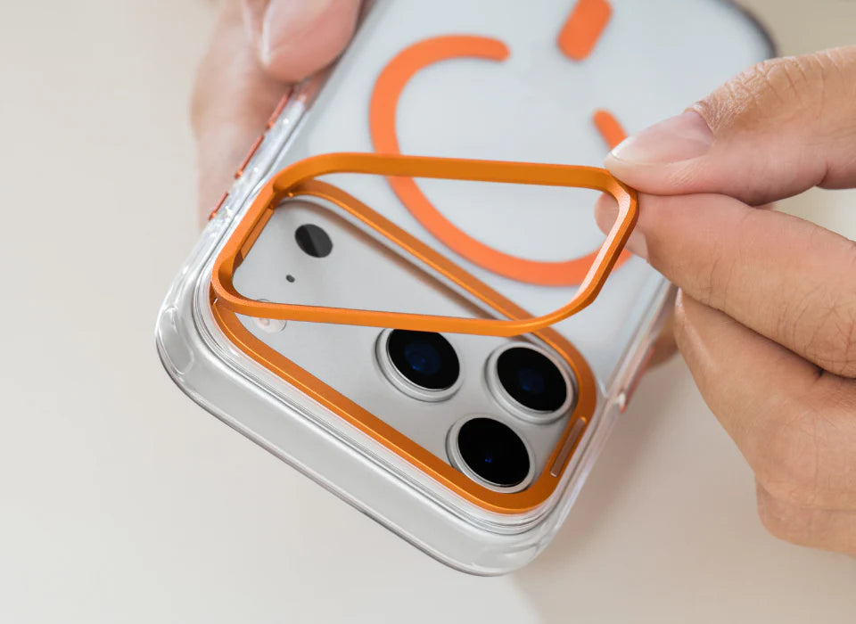 Switcheasy LenStand  iPhone 17 Pro Max MagSafe Case