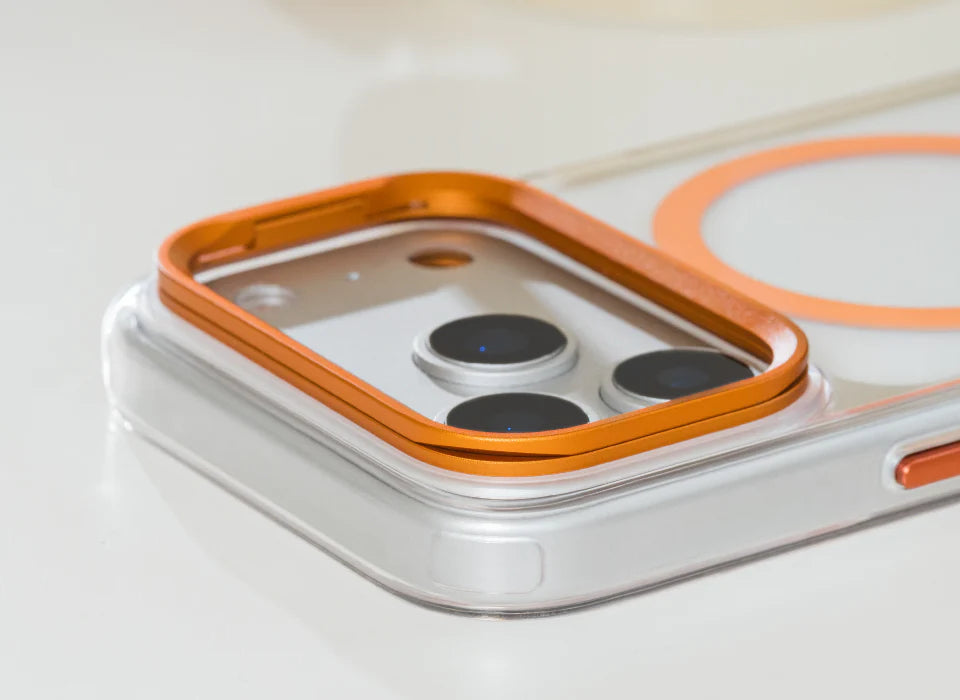Switcheasy LenStand  iPhone 17 Pro Max MagSafe Case