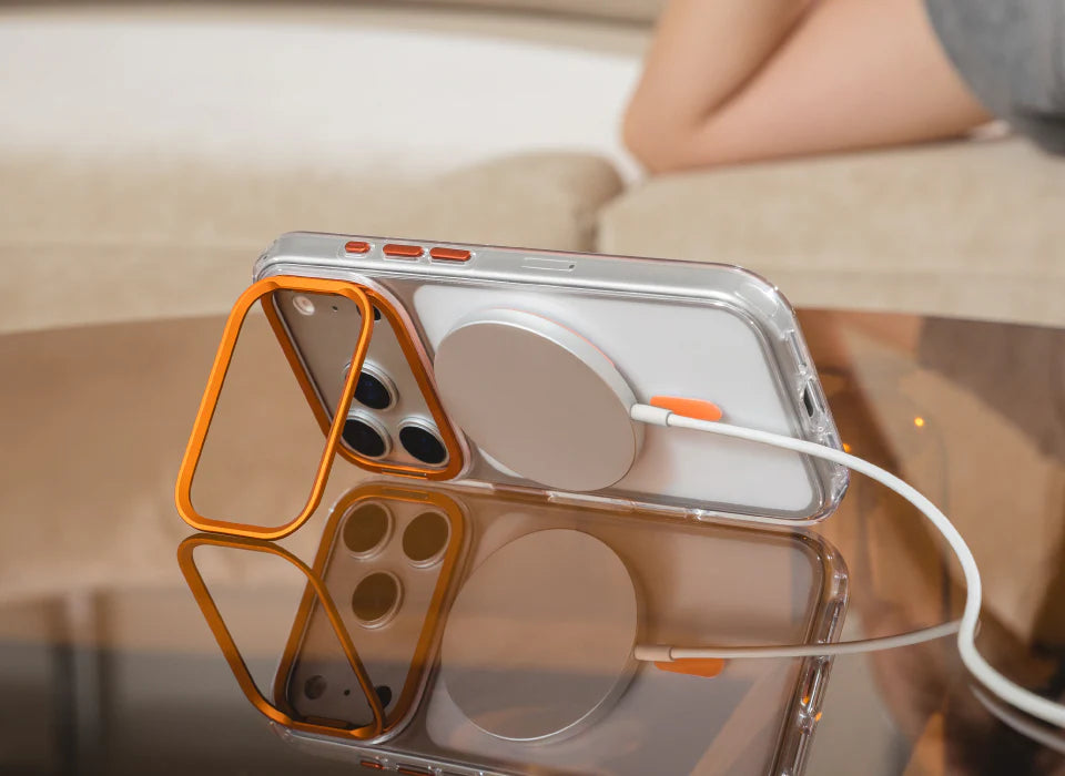 Switcheasy LenStand  iPhone 17 Pro Max MagSafe Case